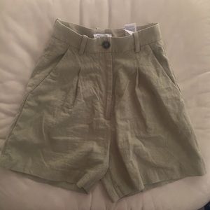 & Other Stories Mossy Shorts